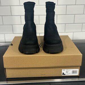 UGG WOMEN'S BROOKLYN CHELSEA BOOT